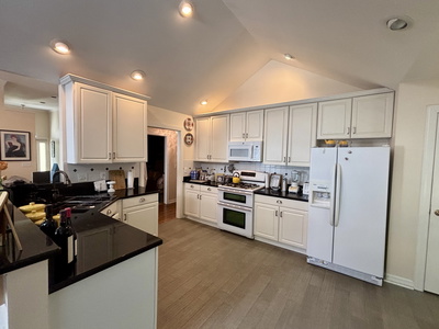 2549 Devon Valley Dr