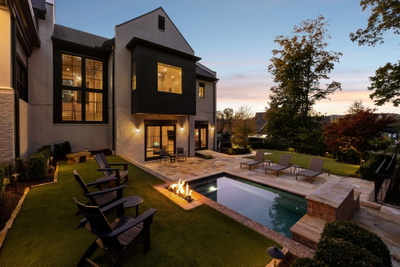 8100 Mountaintop Dr