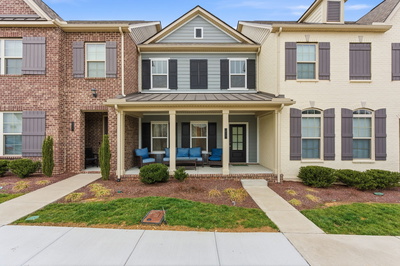 612 Vintage Green Ln