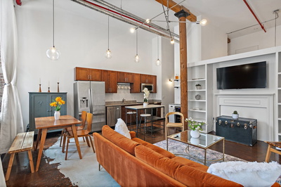 1350 Rosa L Parks Blvd