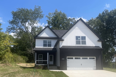 713 Eva Agnes Avenue