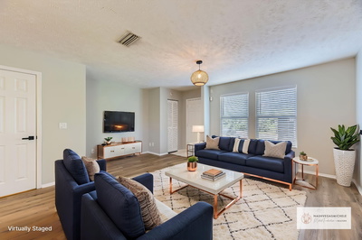 Exterior view of 5855 Monroe Xing in Antioch, TN