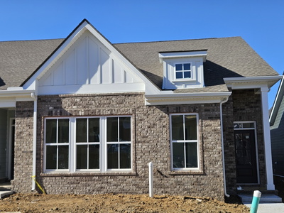 411 W Stonehaus Crossing