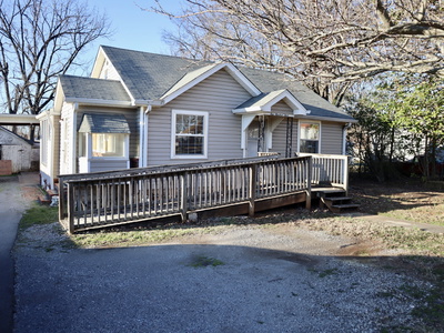 103 Morgan Ave