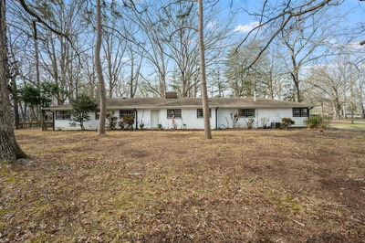 1003 Pickett Dr