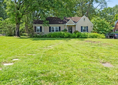 4207 Belmont Park Ter