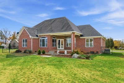1027 Founders Ln