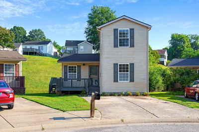 220 Brittany Park Cir