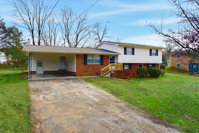 3355 SE Dockery Street, SE