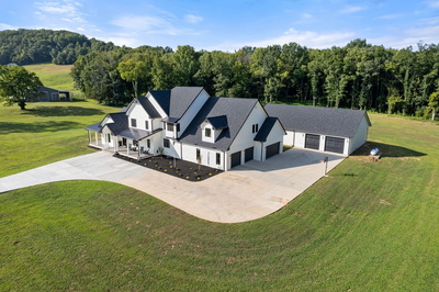 150 Scenic Cir