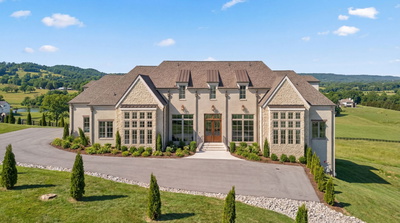 2420 Walter Way