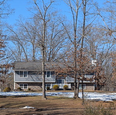 206 Christopher Dr