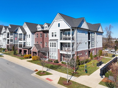 700 Vintage Green Ln