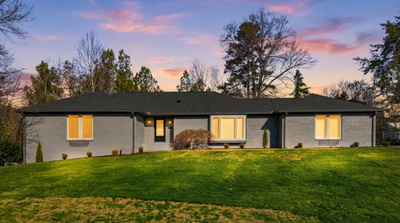 755 Golf View Drive, NW