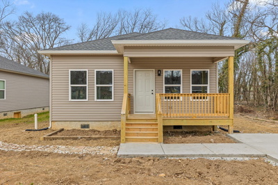 1701 Roanoke Avenue