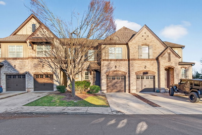 121 Ambassador Pvt Cir