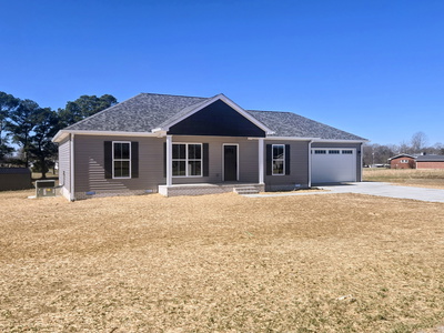 Exterior view of 98 College Court in Leoma, TN