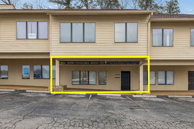 165 Belle Forest Cir