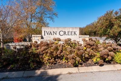 4439 Ivan Creek Dr