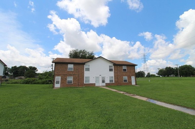 1088 Pembroke Oak Grove Rd