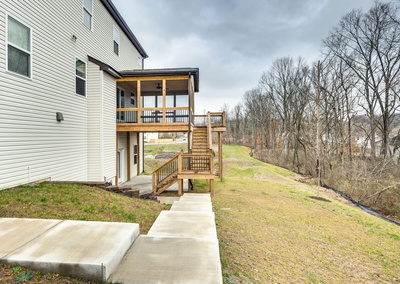 261 Blackpool Dr