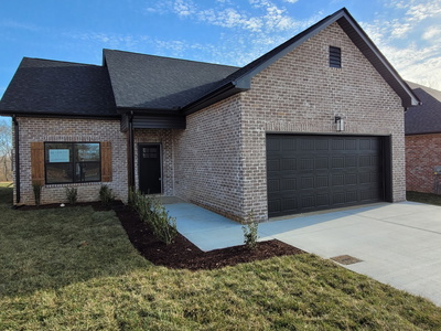 211 Sandalwood Way