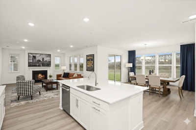 123 East Hill Street