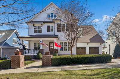 444 Wild Elm St