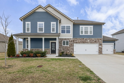 1142 Black Oak Dr