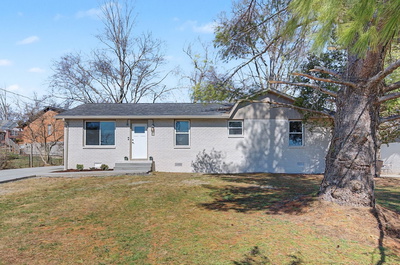 3792 Lunn Dr