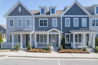 207 Ribbon Ln