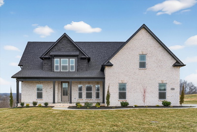 Exterior view of 1051 Linder Ridge Rd in Woodlawn, TN