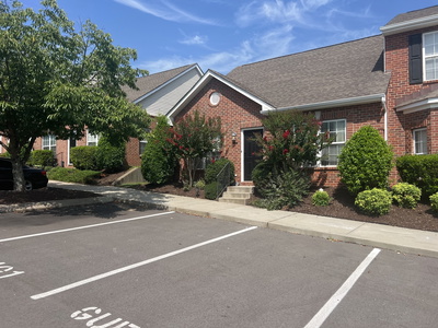 Exterior view of 1101 Downs Blvd in Franklin, TN