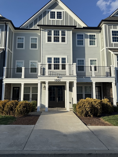 800 Vintage Green Ln