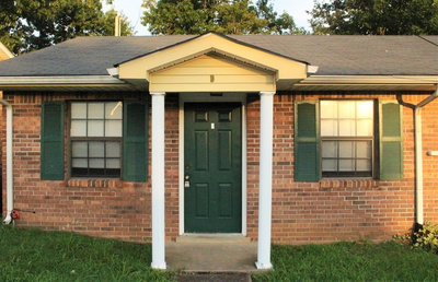 1375 Thompsonville Lane