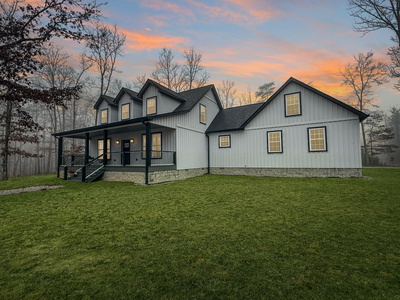 Exterior view of 2420 Eagle Rock Road in Monteagle, TN