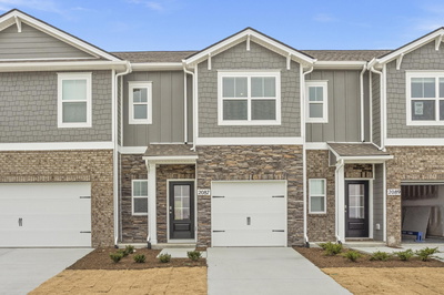Exterior view of 2087 Widgeon Pt in Lebanon, TN