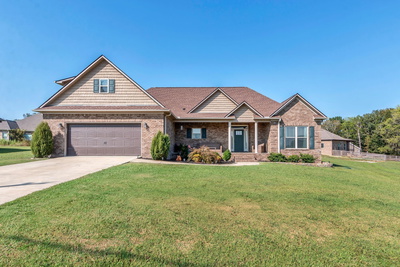 Exterior view of 2614 Etna Dr in Chapel Hill, TN