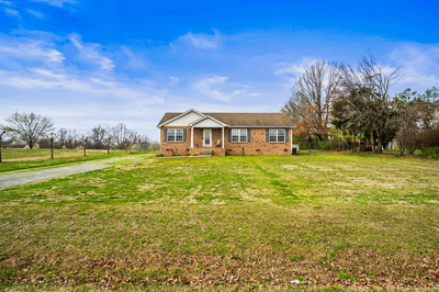 363 N Centerpoint Rd