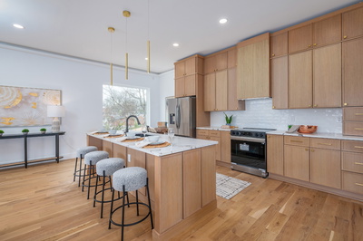 1001 Glenview Dr