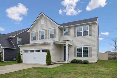 Exterior view of 833 Raintree Dr in Smyrna, TN