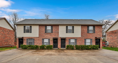 110 Hickory Trce