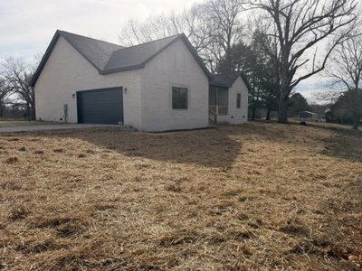 523 Old Hopkinsville Rd