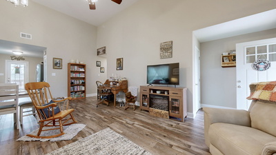 1268 Cardinal Creek Dr