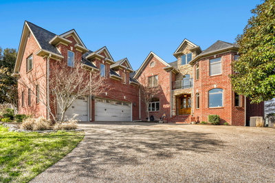 130 12 Stones Xing, W