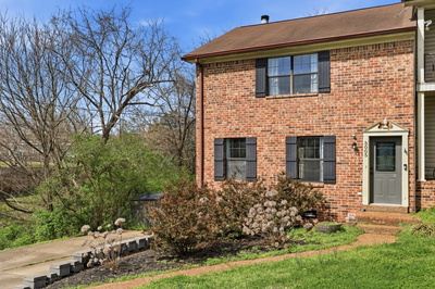 5005 Wilkerson Dr