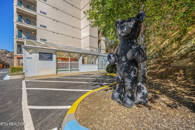 413 Baskins Creek Rd