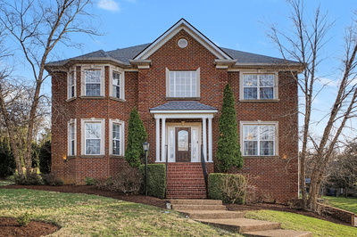 2005 Valley Brook Dr