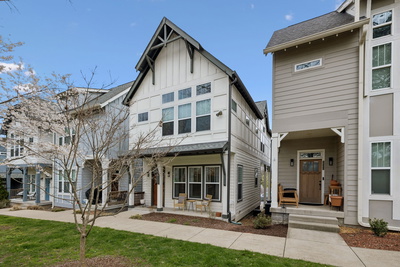 2324 Riverside Dr