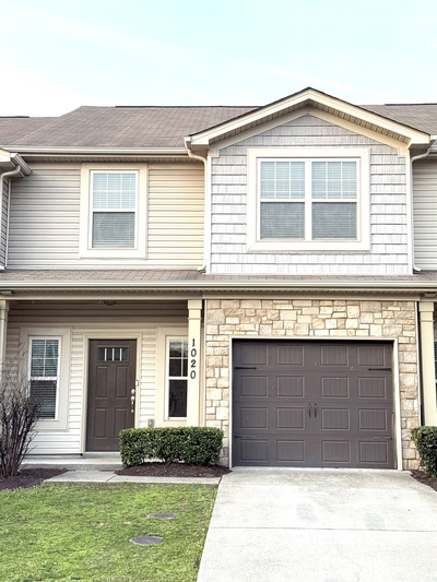 Exterior view of 1020 Chatsworth Dr in Old Hickory, TN